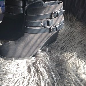 3 “ Wedge Ankle boot